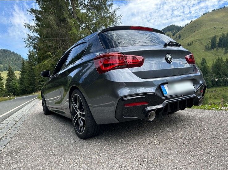 BMW M140i Heckantrieb in Grasbrunn