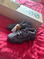 Adidas Yeezy 500 Utility black Größe 10/44 Niedersachsen - Braunschweig Vorschau