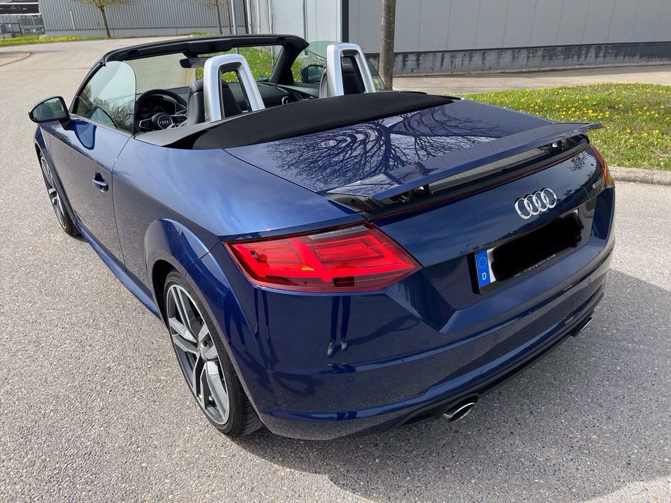 Audi TT Cabrio Quattro 2,0 TFSI B&O, Nackenheizung in Calw