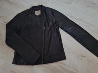 Schöne leichte Jacke von Bench, Gr. S Kiel - Pries-Friedrichsort Vorschau