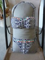 Bikini Venice Beach Blau/Weiß + Rautenstickung NEU Nordrhein-Westfalen - Herford Vorschau