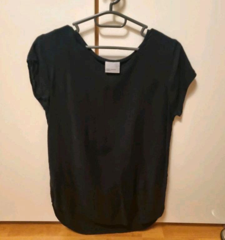 Schönes Vero Moda Damen Shirt schwarz s in Rhede