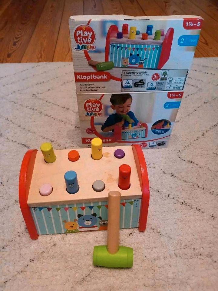 Holzautobahn "JET" PawPatrol Hammerspiel Garderobe Nachziehtiere in Hamburg