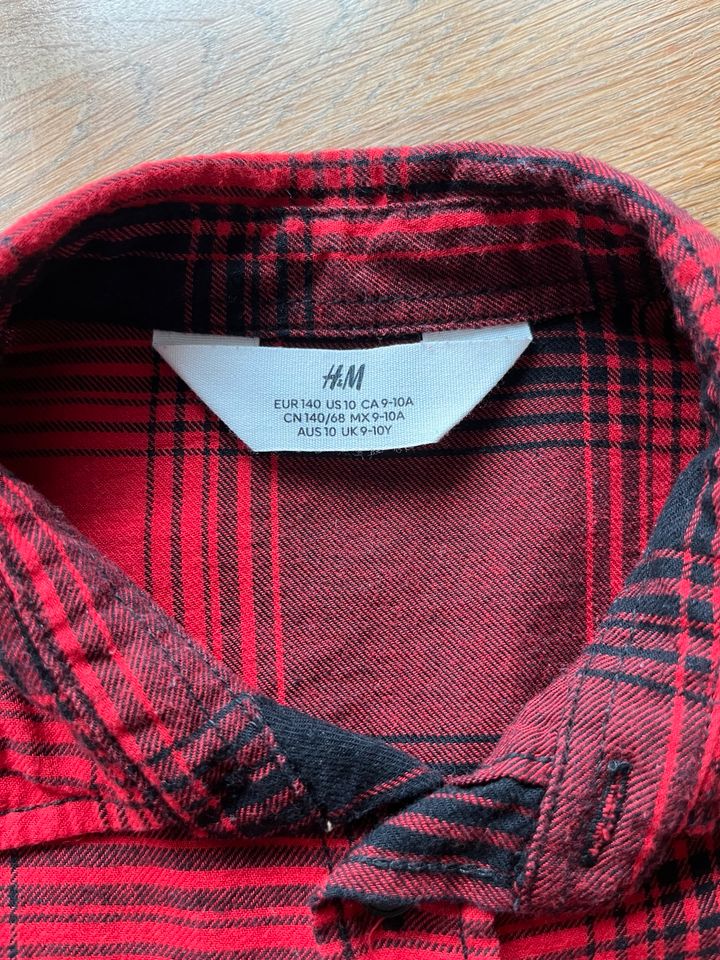 Flanellhemd Holzfällerhemd Hemd Größe 140 H&M in Geretsried
