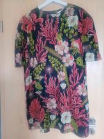 Kleid mit Blumenprint Gr.42 Nordrhein-Westfalen - Extertal Vorschau