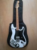 Squier Tom Delonge Statocaster, E-Gitarre, mit Upgrades Aubing-Lochhausen-Langwied - Aubing Vorschau