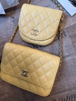 Chanel Side Packs Umhänge Tasche Gelb Neuwertig Leder Damen Top Rheinland-Pfalz - Igel Vorschau