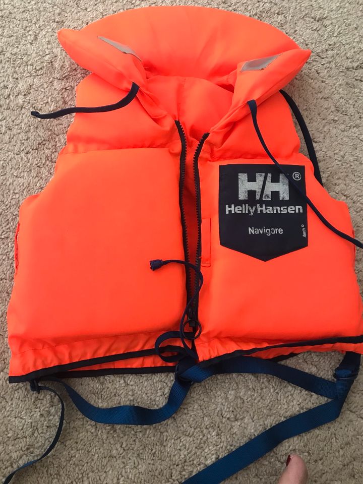 Helly Hansen Rettungsweste 20-30kg in Bayern - Graben (Lechfeld) | eBay  Kleinanzeigen ist jetzt Kleinanzeigen