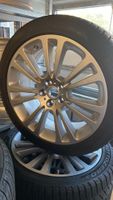 4 Jaguar XF Winterräder 245/40 R 19 98 H M+S auf Alu 8J 19 CH45.0 München - Bogenhausen Vorschau