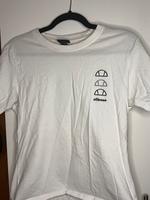 Ellesse T-Shirt – Größe 40 (fällt klein aus) Hessen - Obertshausen Vorschau