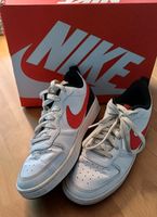 NIKE Sneaker Court Borough Gr. 39 Nordrhein-Westfalen - Oberhausen Vorschau