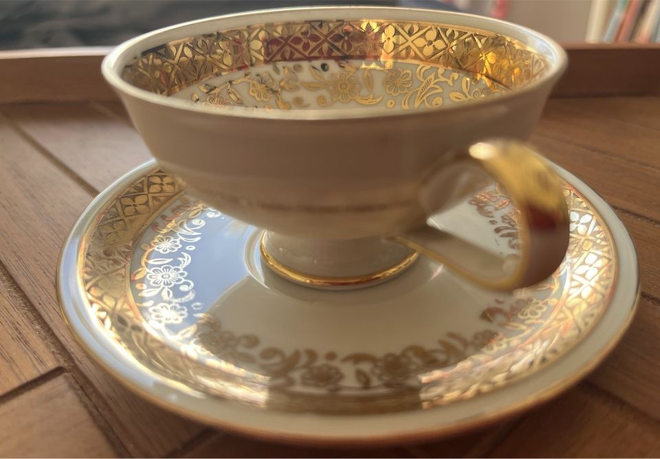 Winterling Bavaria Porzellan Tasse Espresso Mokka Gold weiß in Netphen