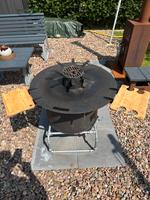 Plancha Feuerplatte Grill 80cm  mit Feuerschale und Feuerkorb Niedersachsen - Niedernwöhren Vorschau