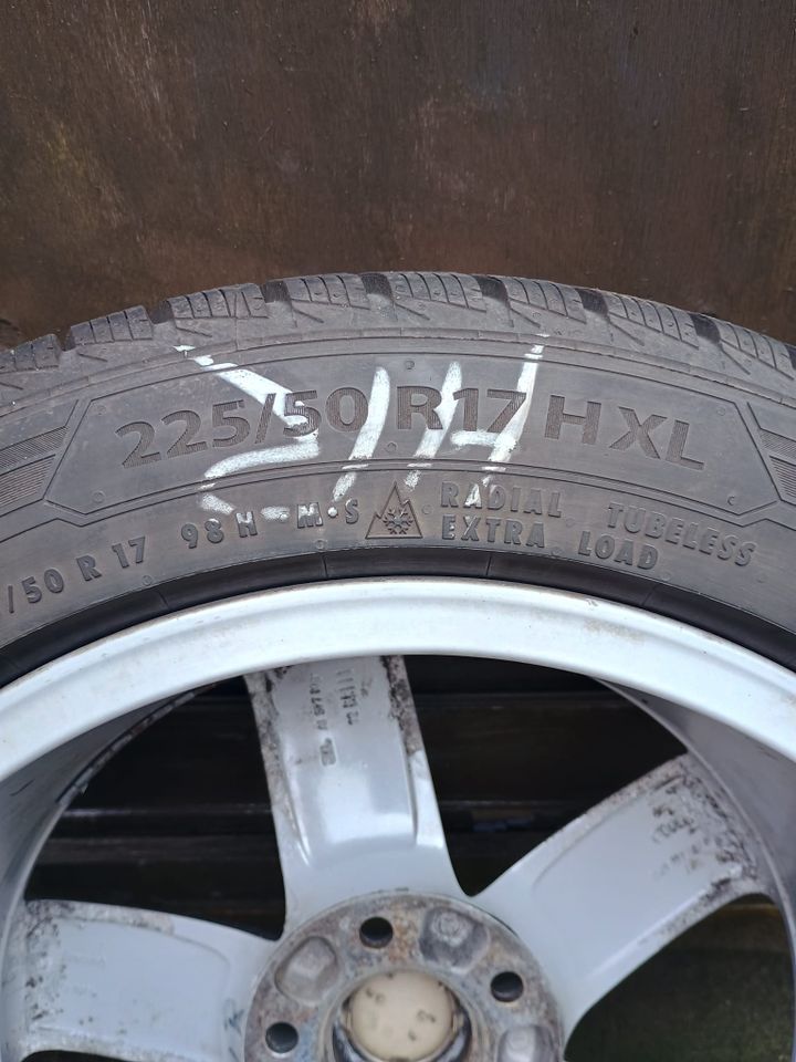 Audi 17 Zoll Alufelgen 225/50 R17 in Gladbeck