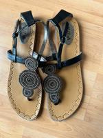 Killah Sandalen mit steinchen Verzierung Sommer schick Größe 40 Hessen - Offenbach Vorschau