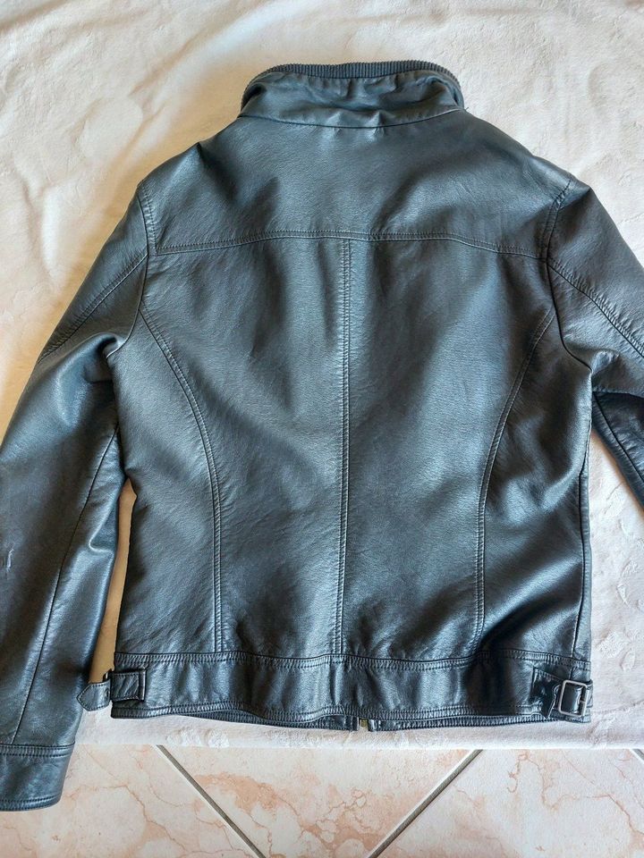 Only Bikerjacke Kunstleder grau Gr. 40 in Brieskow-Finkenheerd