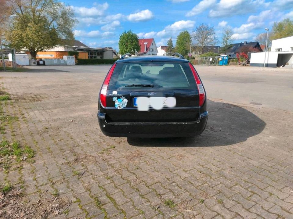 Ford Mondeo 1.8 in Höxter