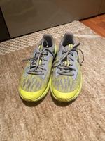 Sneaker, Sportschuhe, Laufschuhe Under Armour Bayern - Kirchseeon Vorschau