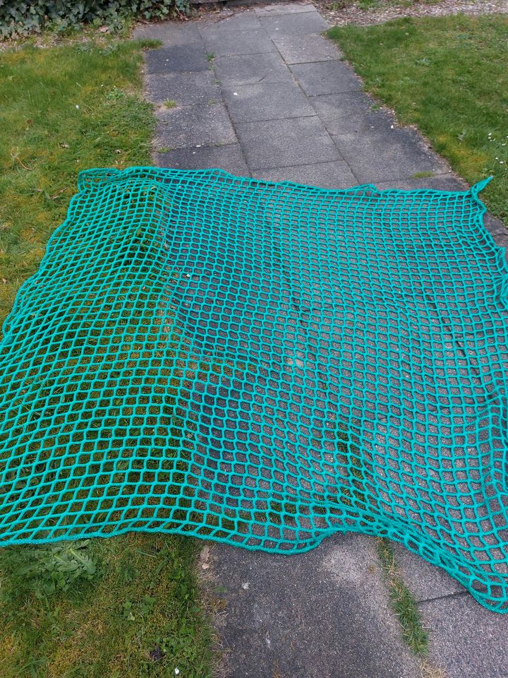 Heunetz 2,20 m x 2 m , Heutuch Futtersparnetz in Großenaspe