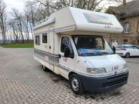 LMC Fiat Wohnmobil 6m Alkoven wagen Caravan Camping Nordrhein-Westfalen - Warstein Vorschau