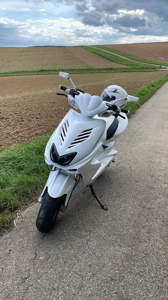 Yamaha Aerox 70ccm in Leingarten