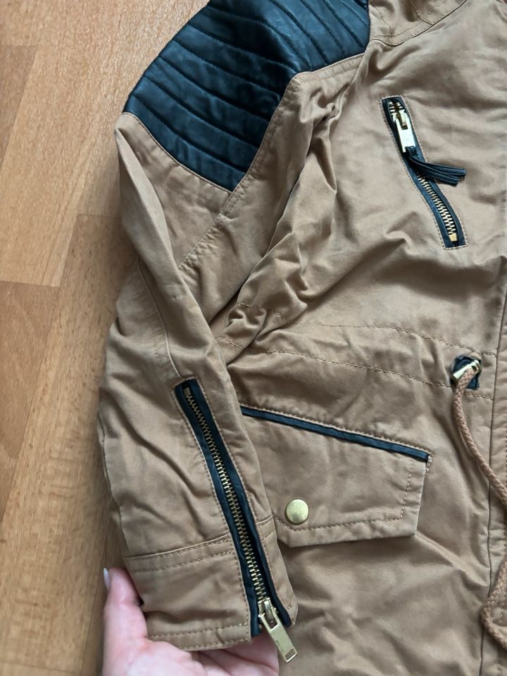 Toller Parka v. Pimkie, Gr. S, Beige mit Lederapplikatoren, RAR! in Oberlungwitz