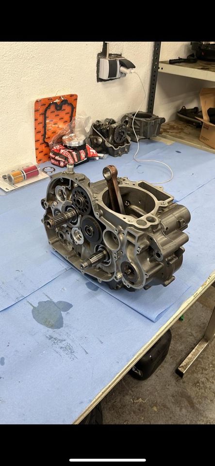 KTM SMCR 690 EVO-1 **Motor Neu** in Herdorf