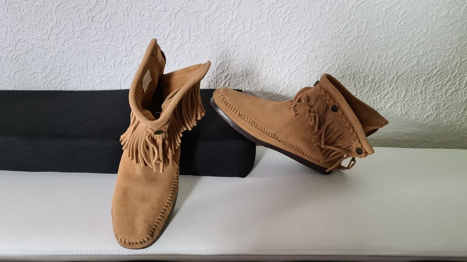 stiefeletten gr.41 beige Minnetonka hippie ethno versand möglich in Beverstedt