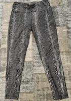 Lascana Leggings neuwertig in Reptiloptik Nordrhein-Westfalen - Gladbeck Vorschau