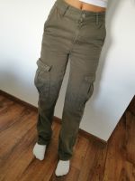 khaki grüne cargo Hose Jeans Pull & Bear Gr. 32 Sachsen - Radebeul Vorschau