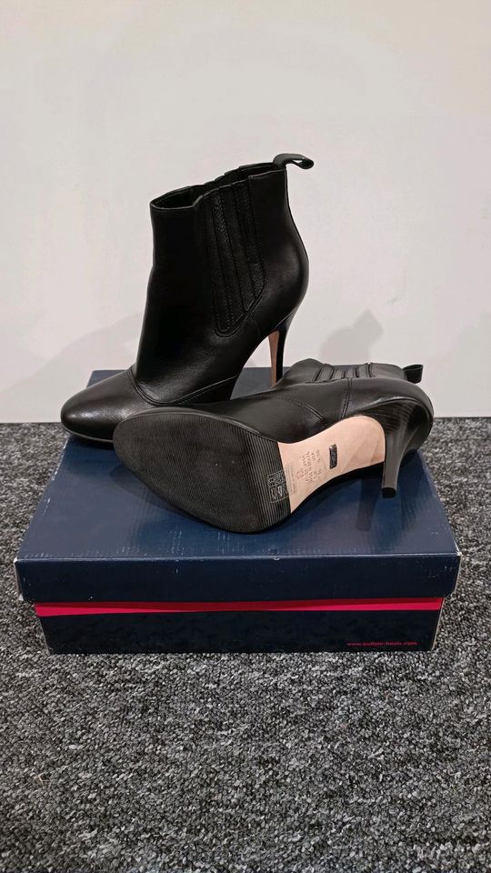 Buffalo London Stiefeletten NEU OVP High Heels Größe 41 Damen in Falkensee