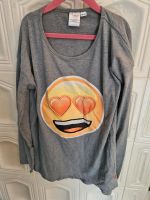 Langarmshirt mit Emoji Herzen Größe 158/164 Nordrhein-Westfalen - Gelsenkirchen Vorschau