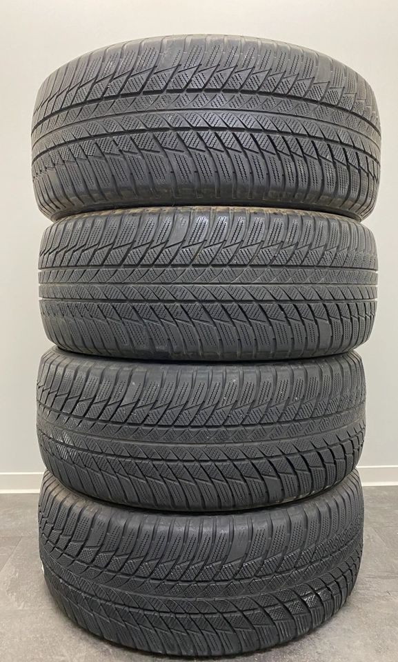 245 50 R19 Winterreifen Bridgestone (4 Stück) 6mm DOT19 in Rheinfelden (Baden)