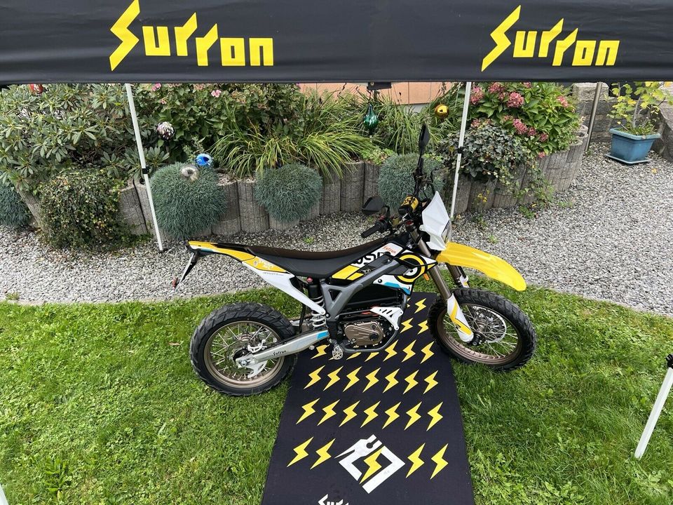 SUR-RON StormBee L3e, Modell 2023 mit 104V/55Ah Enduro oder Road Storm Bee in Kumhausen