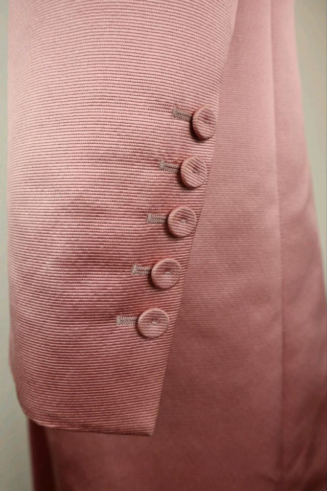 Escada Seidenmantel rosa Eickhoff Seidenkleid 80er 90er in Düsseldorf