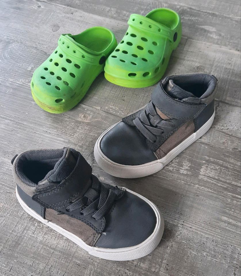 Jungen Schuhe 2er Set Gr.25 in Mönchsdeggingen