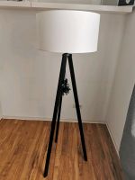 Tripod-Stehlampe weiß Nordrhein-Westfalen - Mülheim (Ruhr) Vorschau