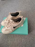 Original Nike SB Nyjah Dunk Low weiß 42,5 Hessen - Fulda Vorschau