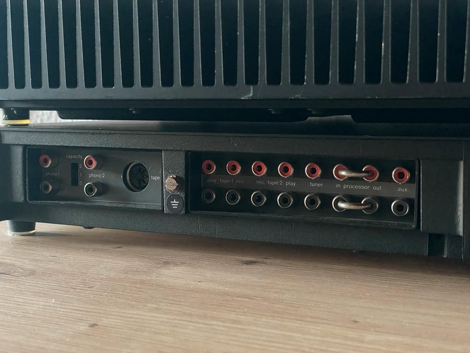 Braun AP701/AC701 Vor- Endstufe Verstärker High-End revidiert in Hannover