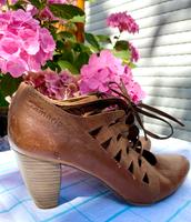 Pumps, Tamaris, Leder, 38 Niedersachsen - Wietzendorf Vorschau