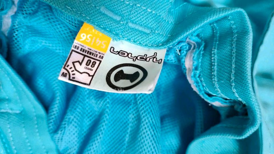 Tolle UV Kleidung 92/98 Hyphen Jako-o Nike Schutz Badekleidung in Nürnberg (Mittelfr)