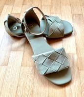 Neue Sandalen Gerry Weber, Gr. 39 Wiesbaden - Biebrich Vorschau