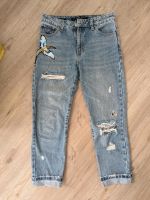 Jeans mit Perlen 36/38 Berlin - Lichtenberg Vorschau