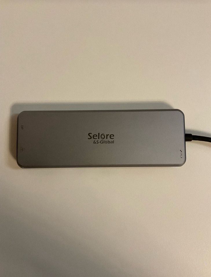 USB-C Dockingstation von Selore in Nickenich