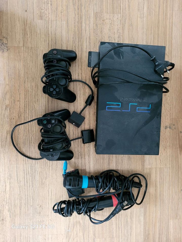 Playstation 2 ps 2 mot memory card und 2 controller in Lingen (Ems)