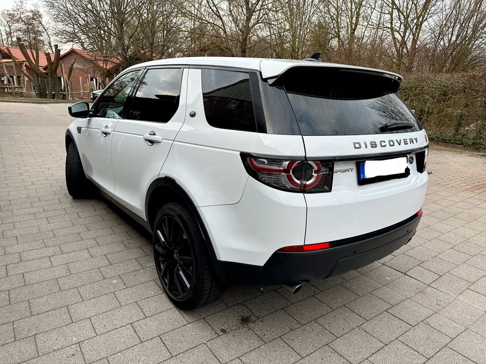 Land Rover Discovery Sport in Hamburg