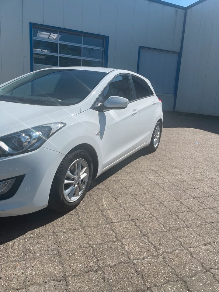 Hyundai i30 1.6 CRDi in Rotenburg (Wümme)