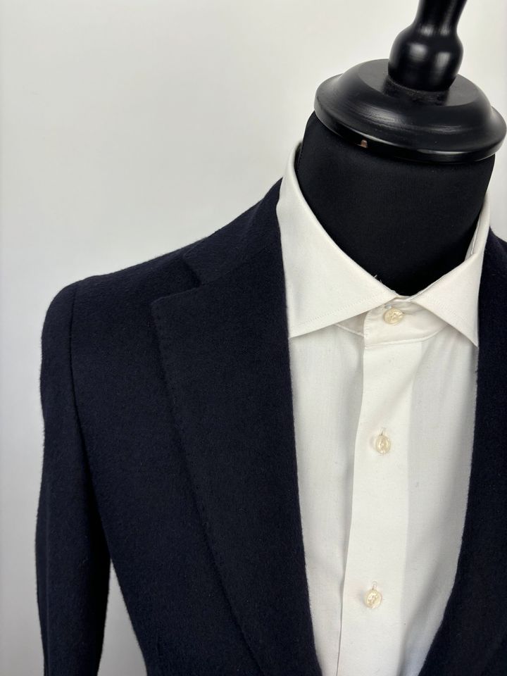 Pure cashmere Suitsupply blazer in Straelen