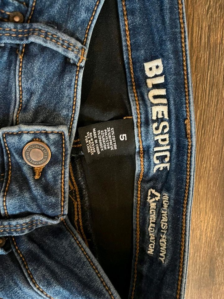 High waist Jeans Größe s von Blue Spice Damen in Recklinghausen