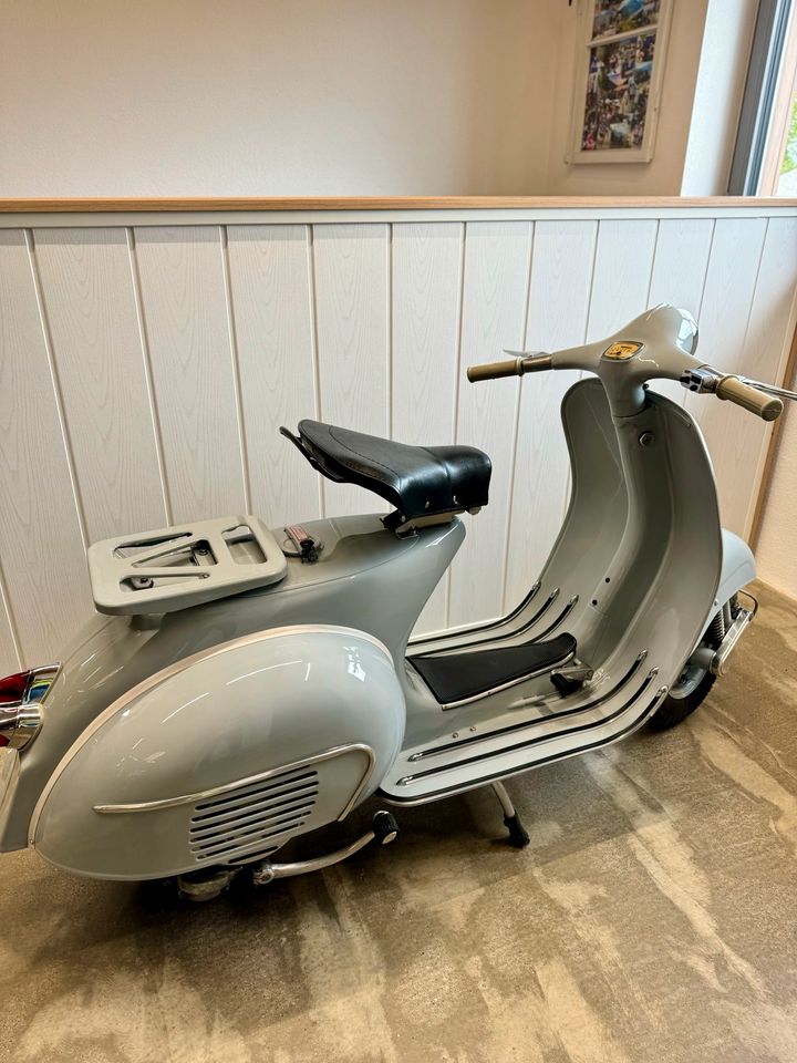 Vespa 125 VNB 4 in Burggen